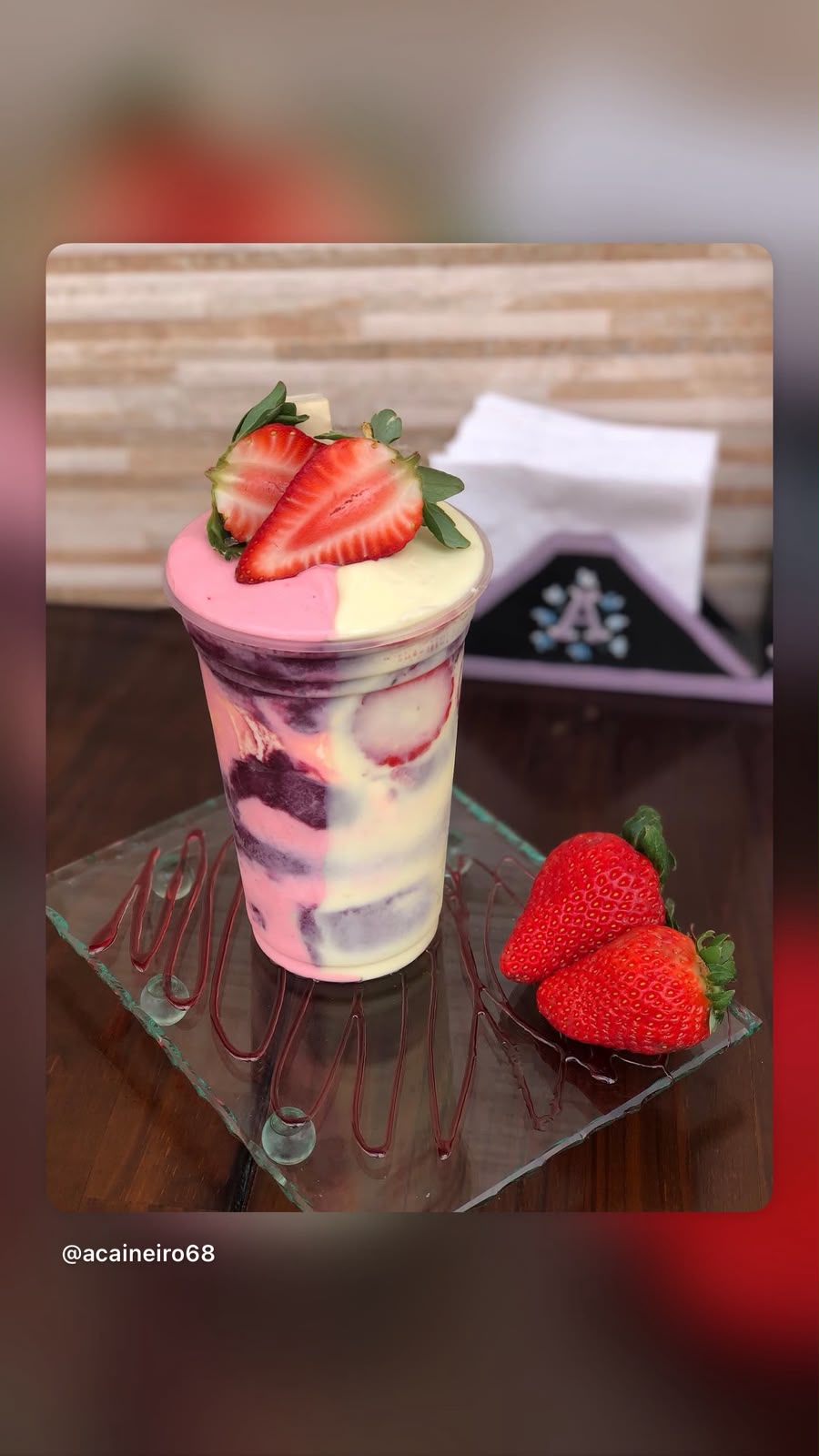 Trufado de Creme de Morango com Creme de Leite Ninho 500ml